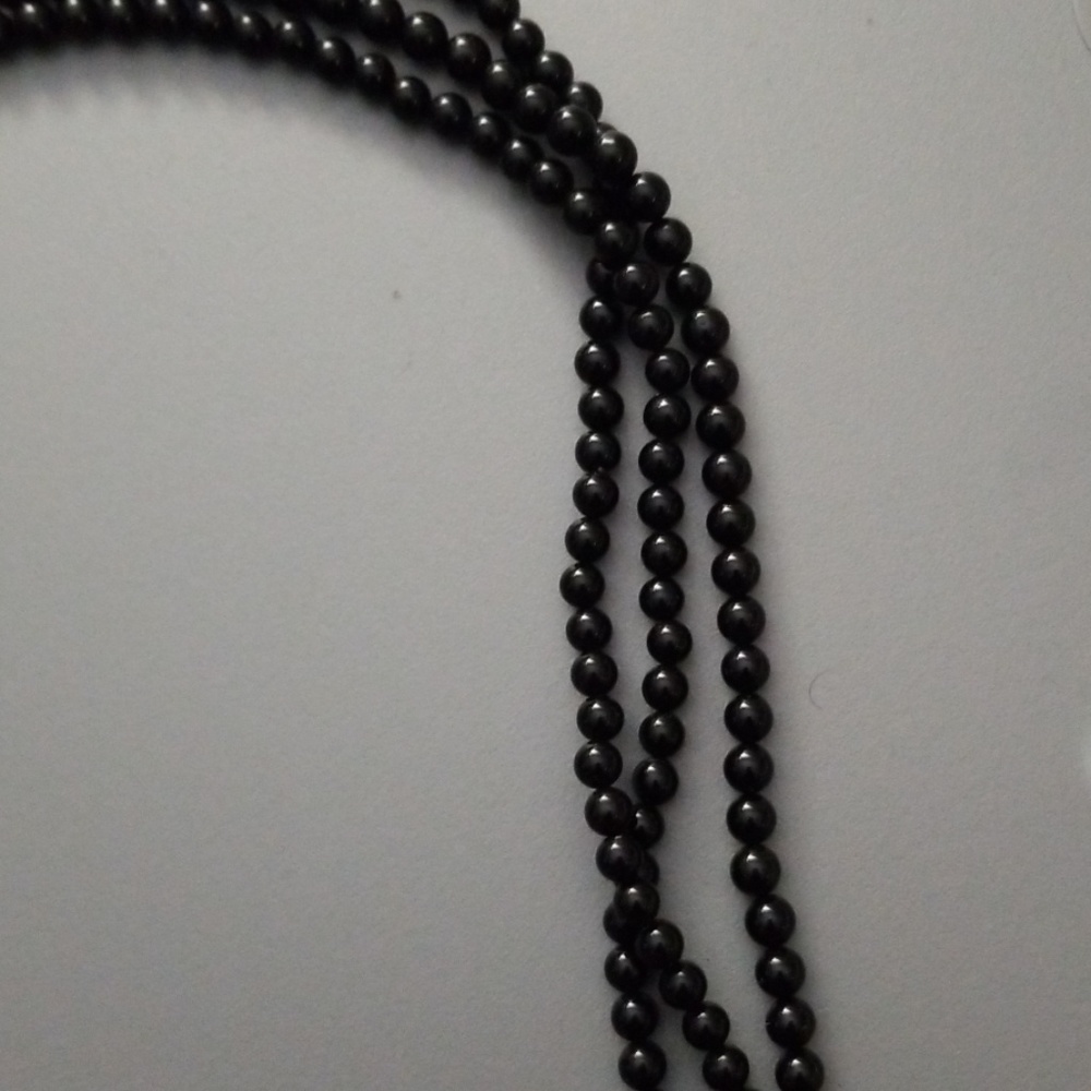 Vintage Triple Strand Sterling/Onyx Bead Necklace - Picture 5 of 8